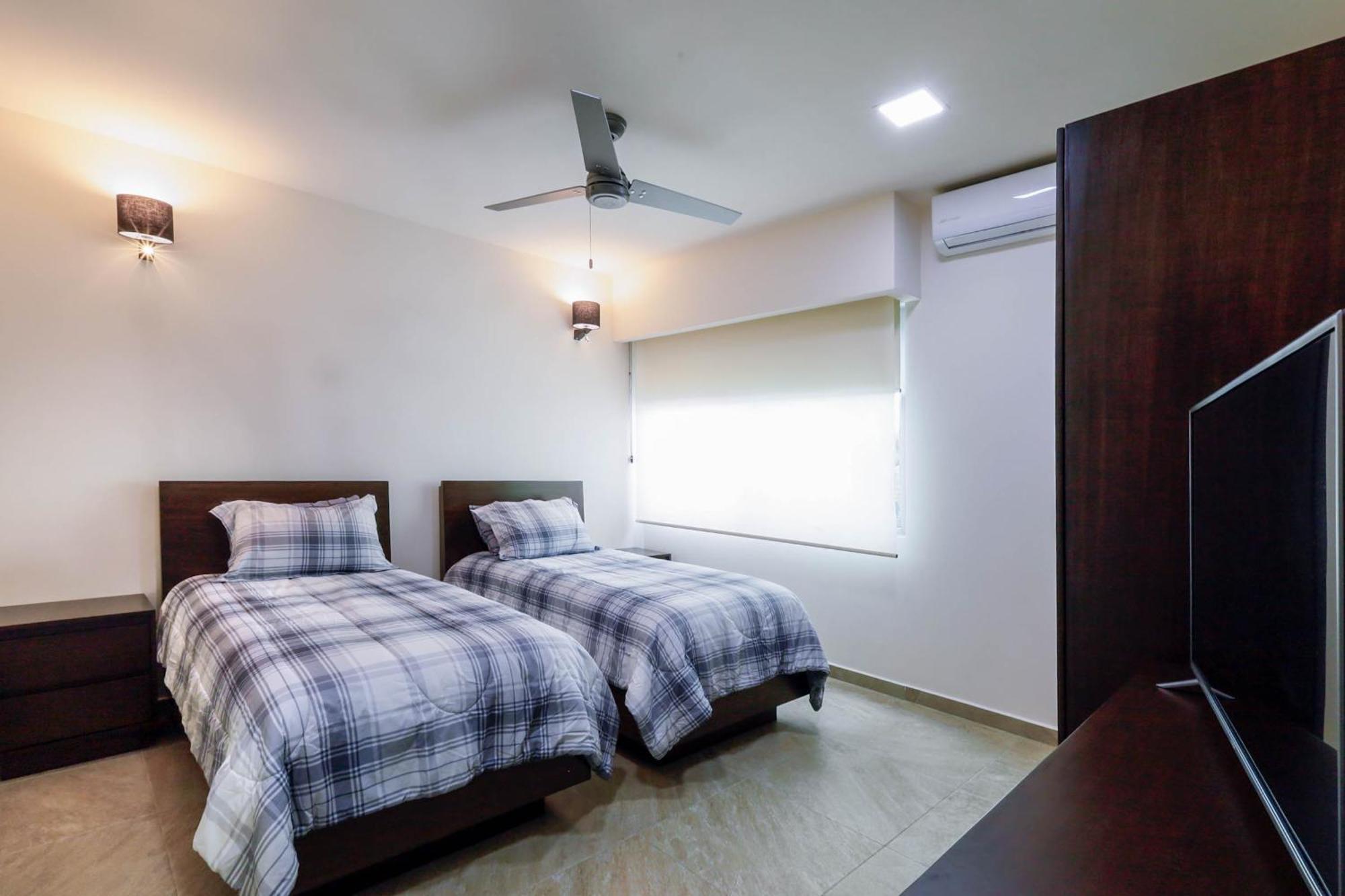 איסלה מוחרס La Poza Suites מראה חיצוני תמונה